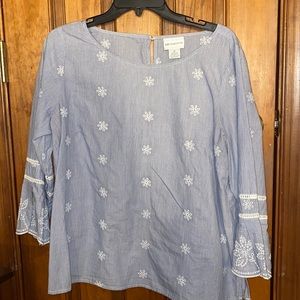 Liz Claiborne blue dress tee